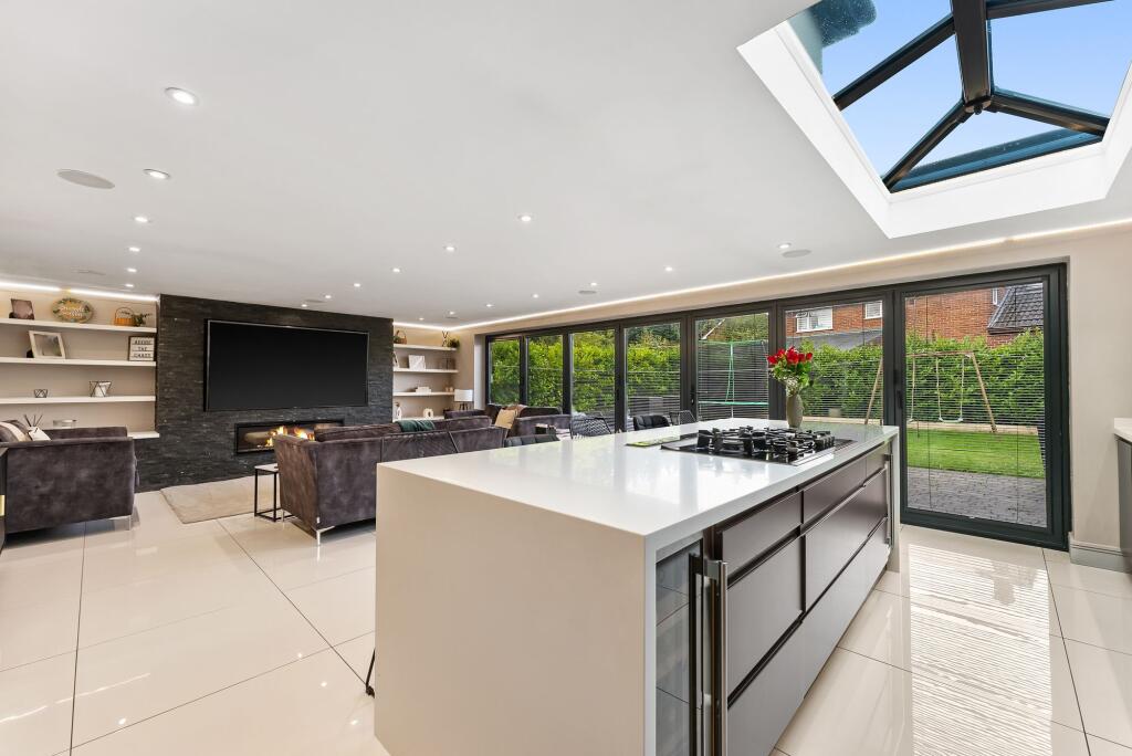 House in Culcheth, Twiss Green - More