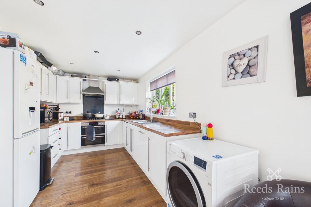 House in Rotherham, Maltby - View 4