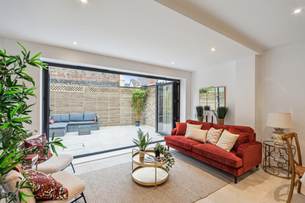 Main image of property: Dagnan Road, SW12