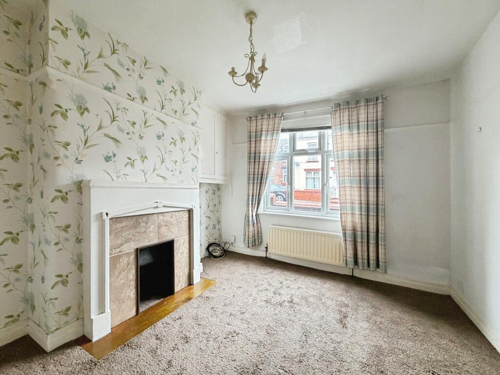 Throstlenest Avenue, Wigan, WN6 photo 3
