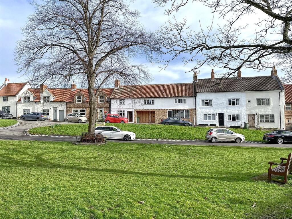 House in Stockton-on-Tees - View 4