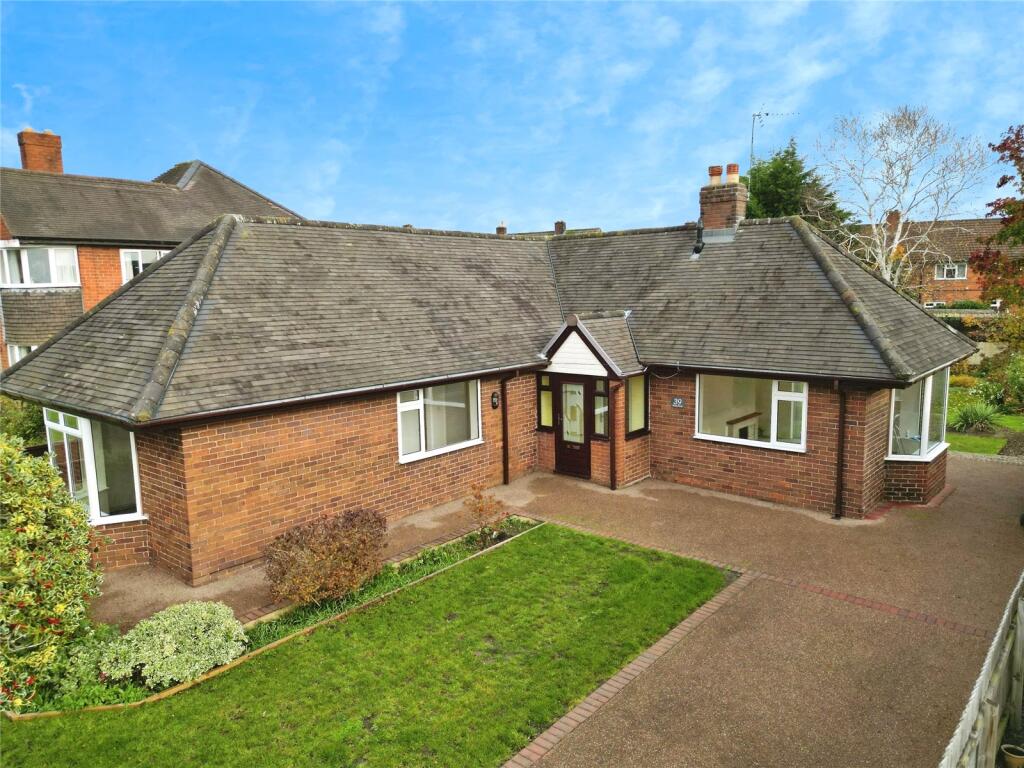 Main image of property: Oak Drive, Oswestry, Shropshire, SY11