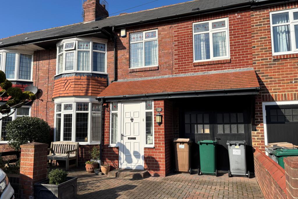 Main image of property: Links Avenue,
Whitley Bay, Tyne and Wear,
NE26 3UH