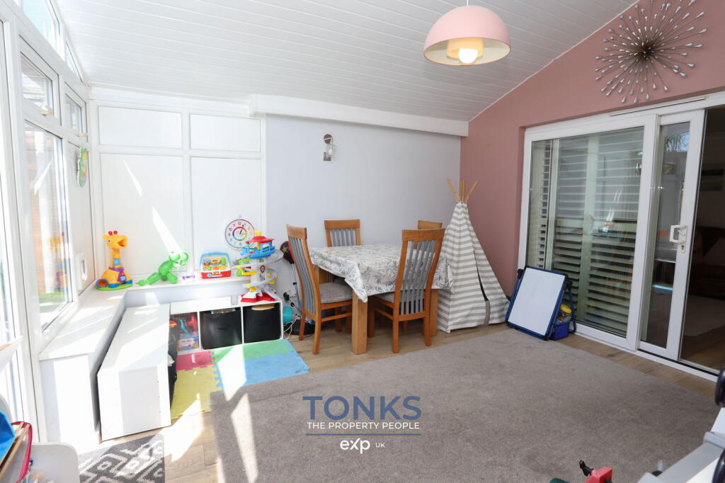 Additional image 9 of Spacious & tucked away in heart of Halesowen – The Rosegardens, Hagley Rd, B63 4JE