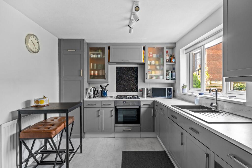 Main image of property: Linton Glade, Croydon, CR0