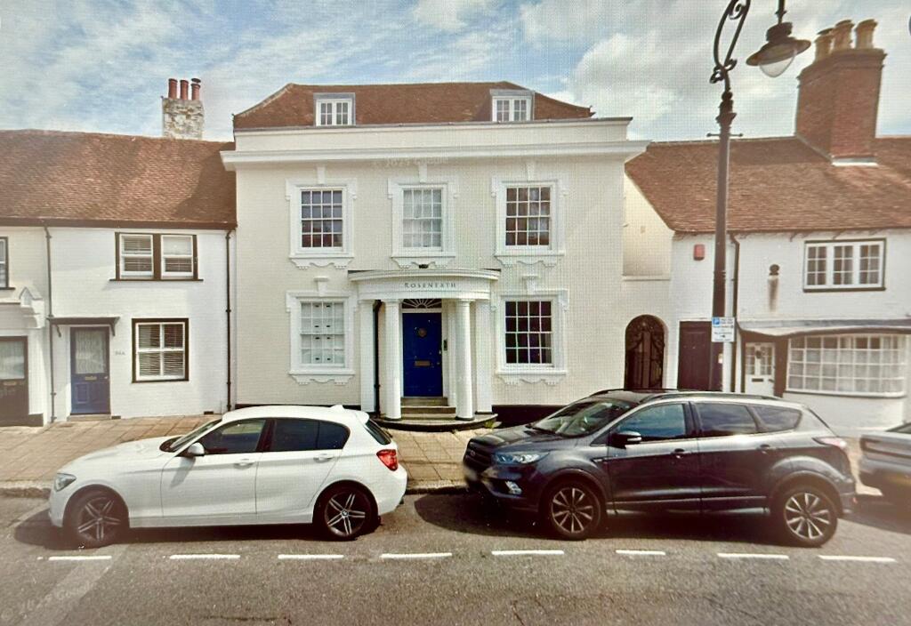 Main image of property: High Street, Fareham