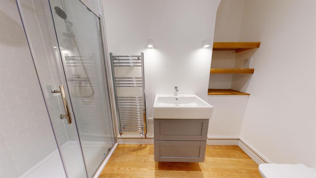 Apartment in Midsomer Norton, Hayes Park - View 3