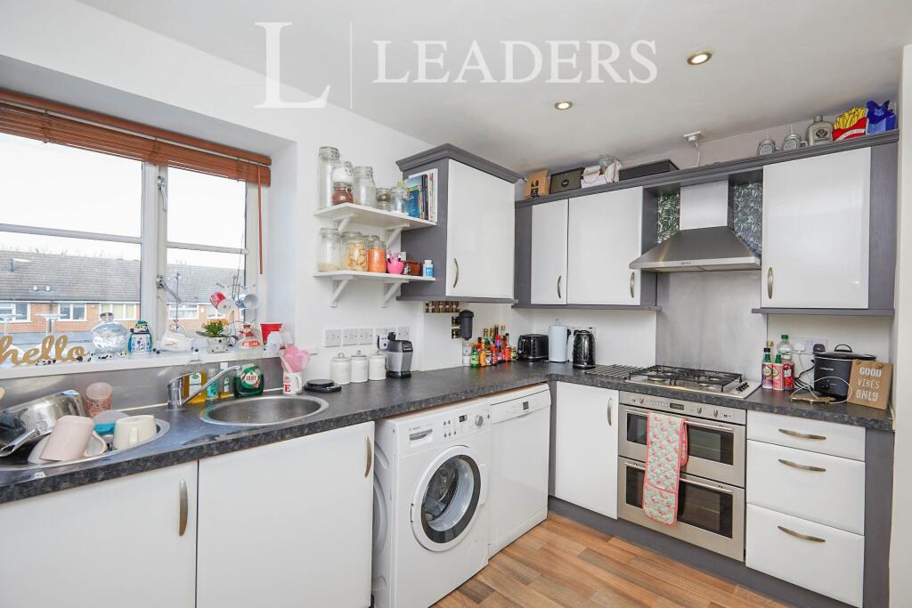 Apartment in Derby - View 5