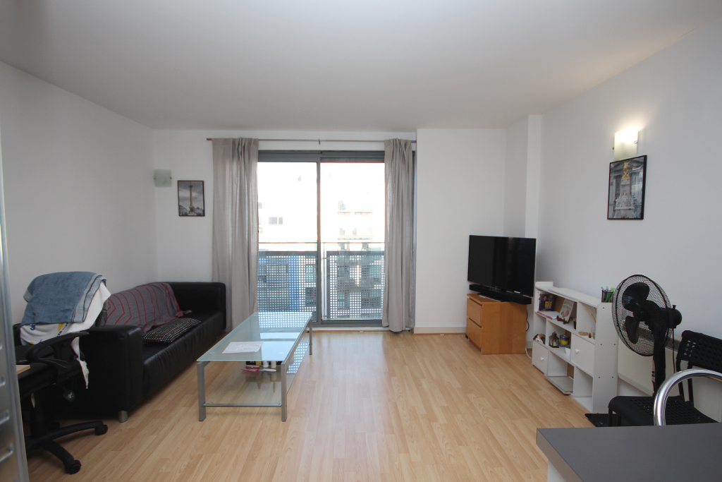 California Building, Deals Gateway, Onese8 Development, Lewisham, SE13 photo 2