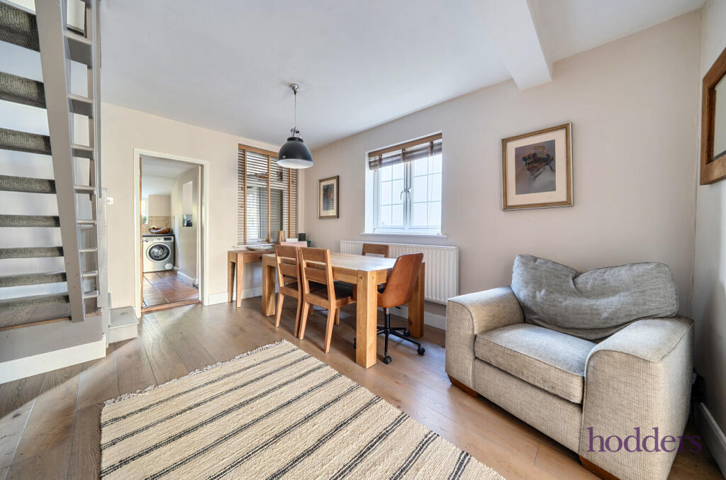 House in Kingston upon Thames - View 3