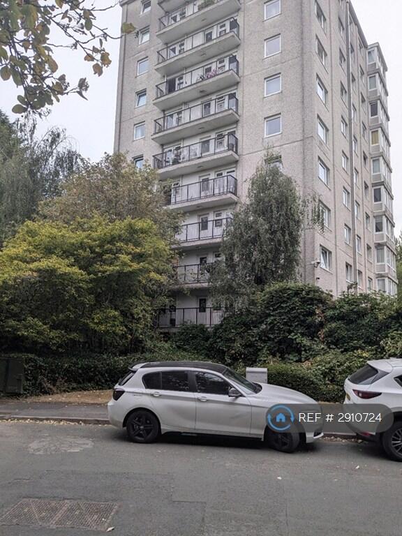Main image of property: Tilehurst Court, Salford, M7