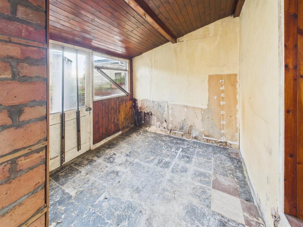 13 - Development Opportunity for Auction, Bedminst