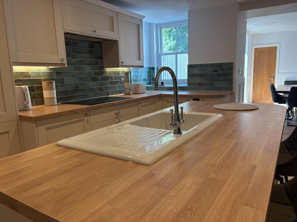 House in Llandudno - View 5