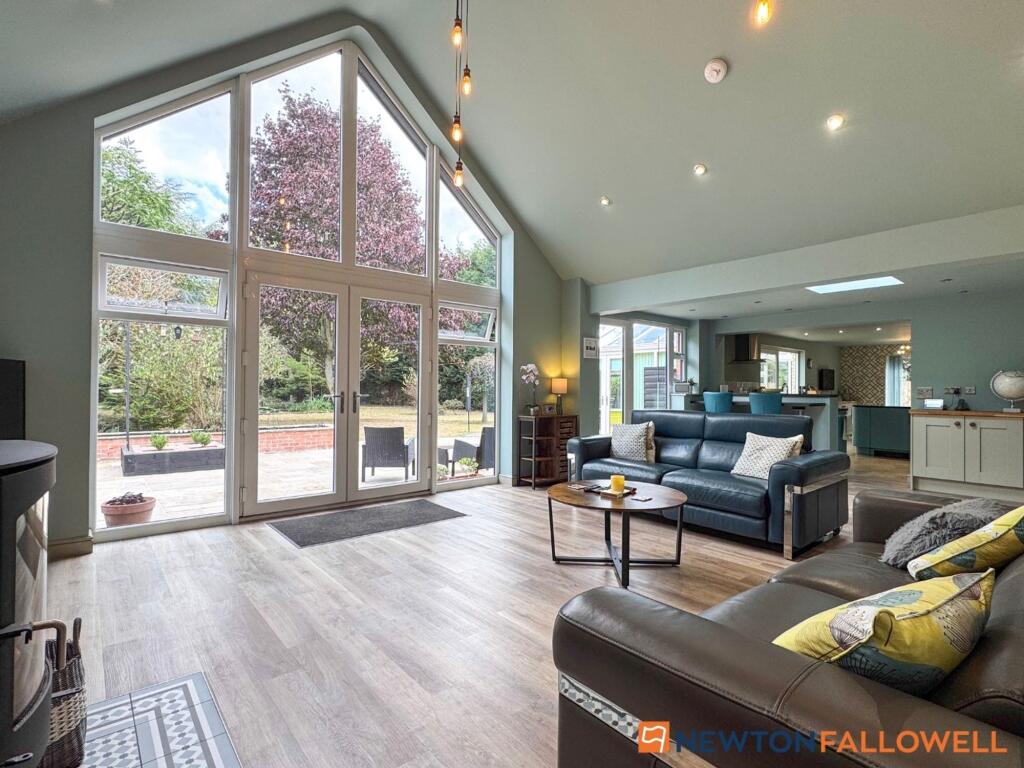House in Newark and Sherwood, Sutton on Trent - View 2