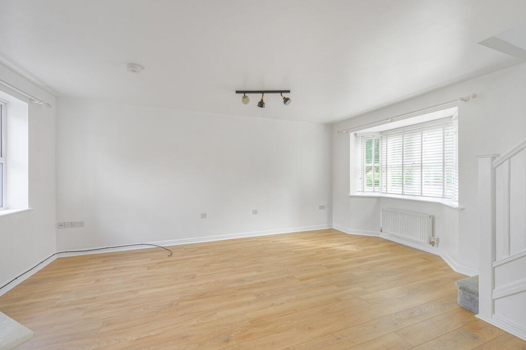 House in South Kesteven, Alma Park, Londonthorpe and Harrowby Without - More