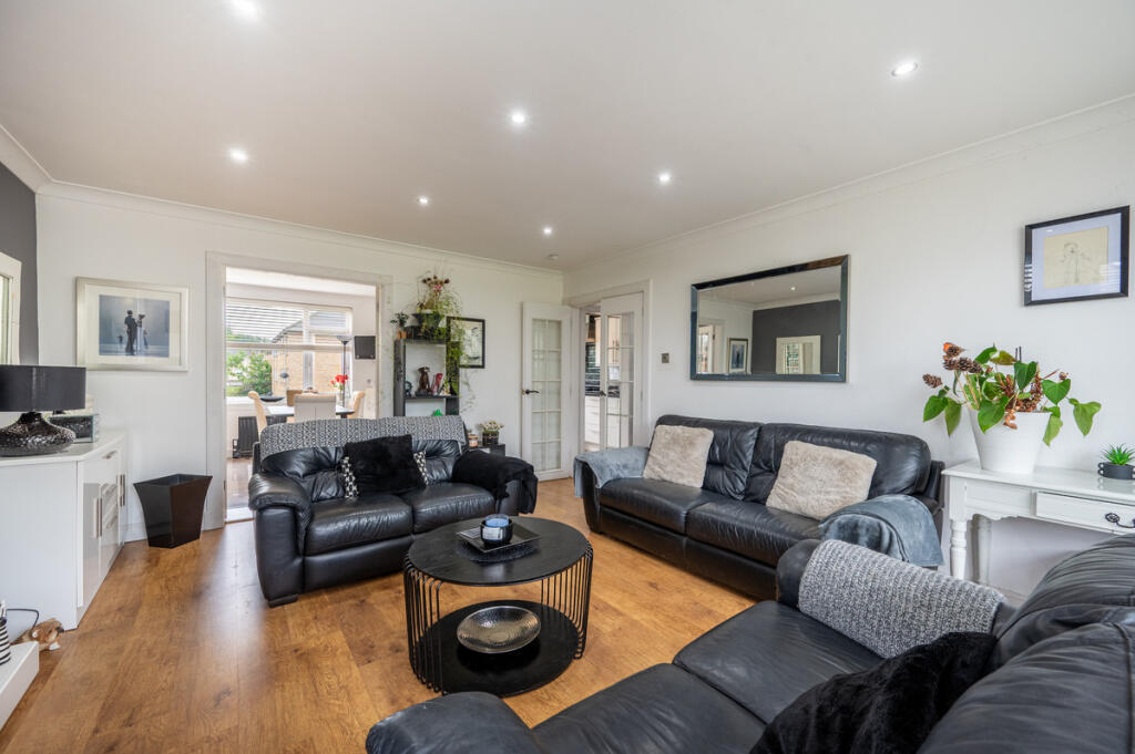 Apartment in Glasgow - View 5
