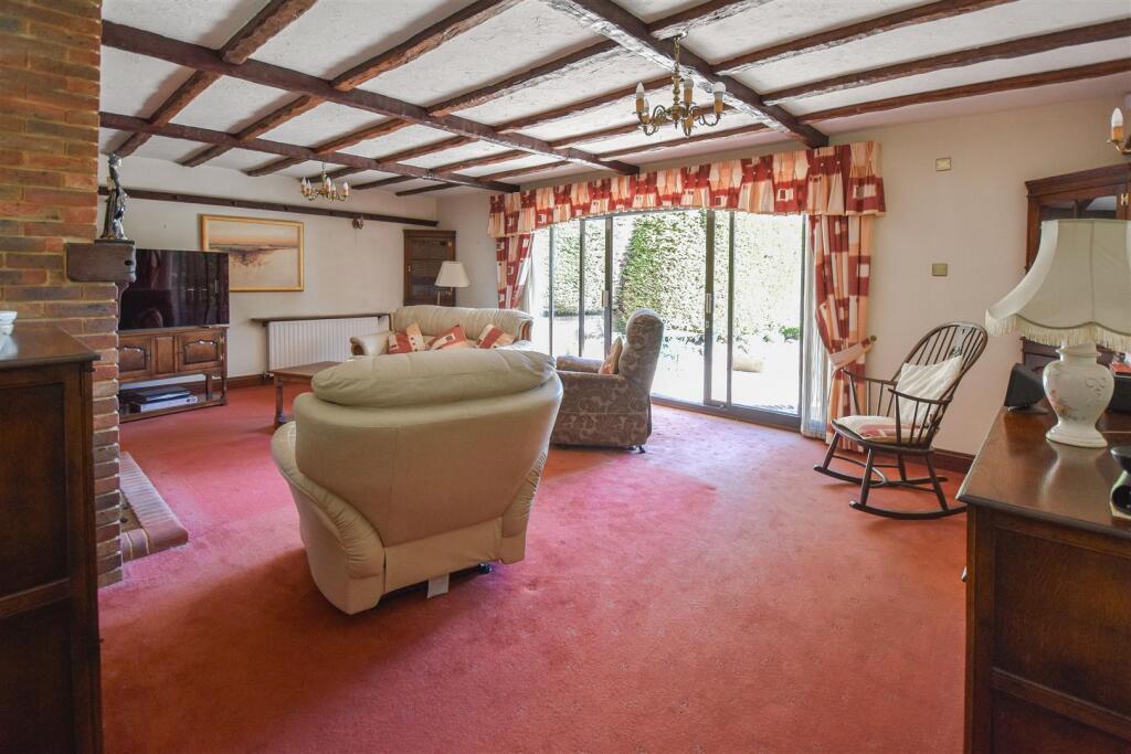 House in Epping Forest, High Ongar - View 5