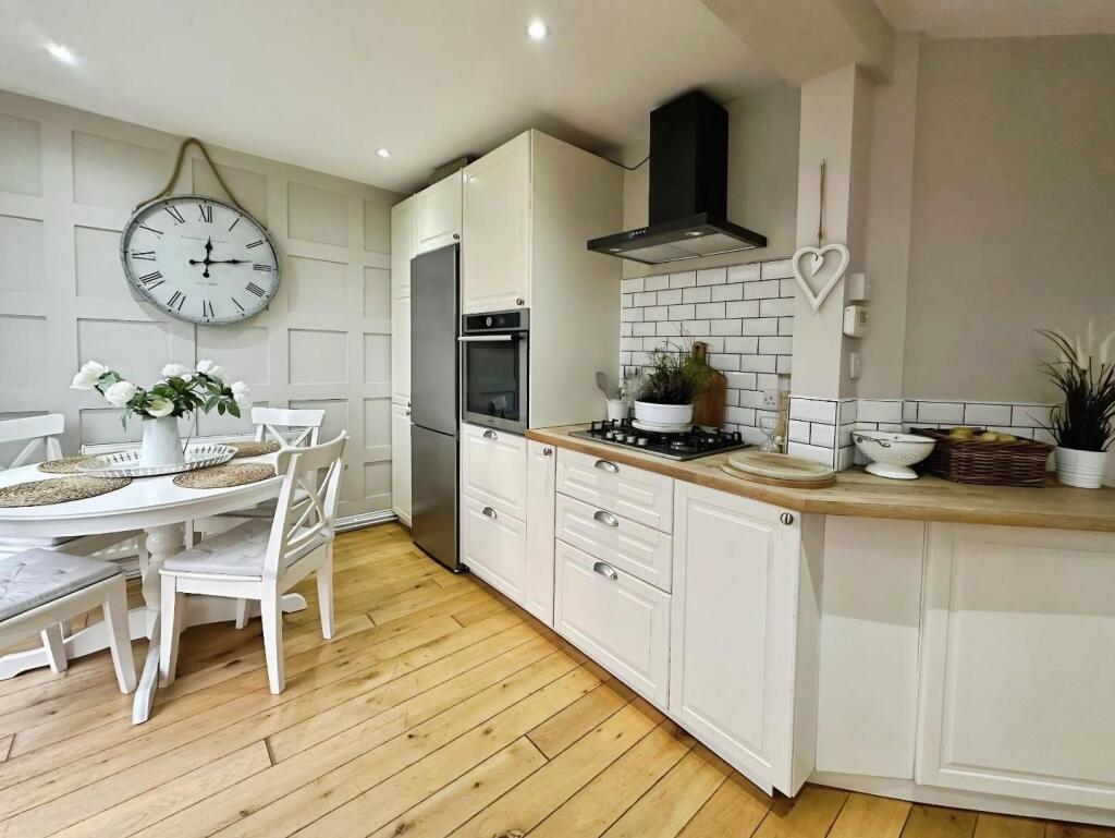 Main image of property: Barkby Road, Syston, Leicester