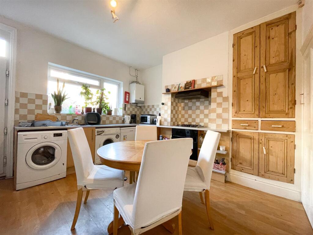House in Sheffield, Brincliffe, Ecclesall - View 2
