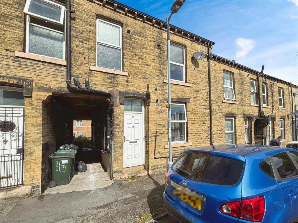 Main image of property: Haycliffe Road, Bradford, BD5 9HB