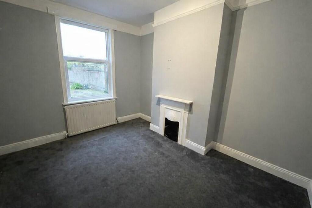 House in Northumberland, Prudhoe - More