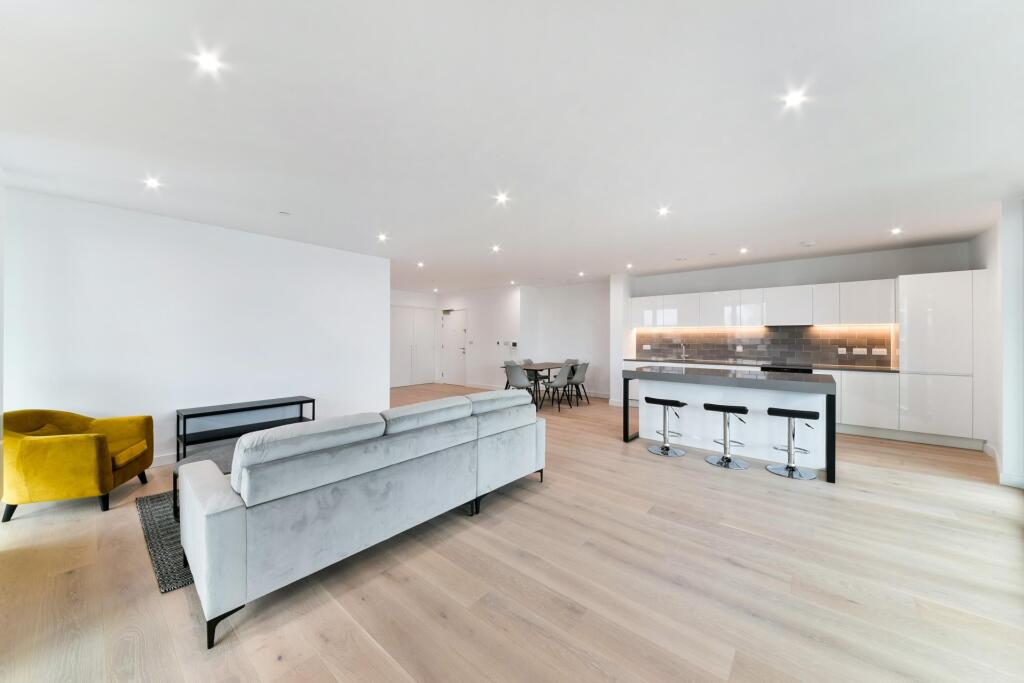 Apartment in London - View 2