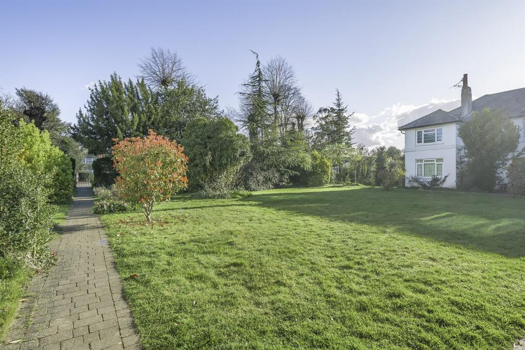 Property photo 9