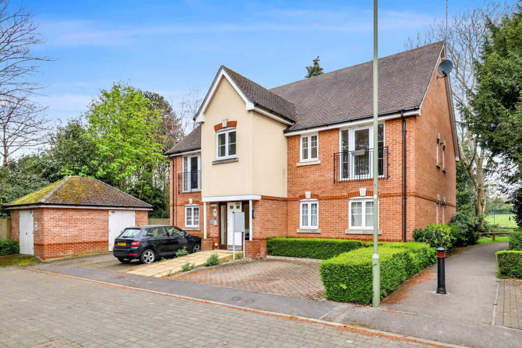 Main image of property: Claines Street, Alton, GU34 4DG
