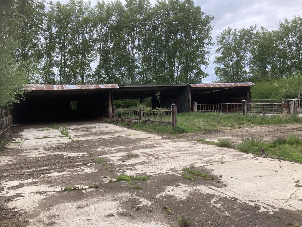 Main image of property: Former Mod Yard And Paddock Land, Palmer Avenue, Arncott, Bicester, Oxfordshire, OX25 1TW
