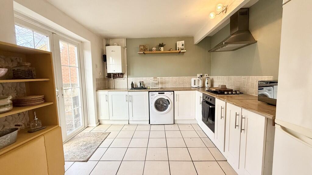 Sycamore Grove, Westbury - View 5