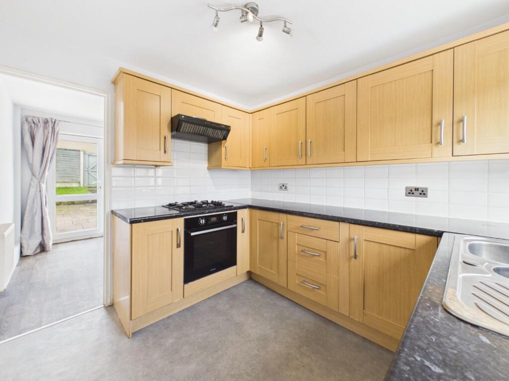 Parkside Terrace, Cullingworth, Bradford photo 4