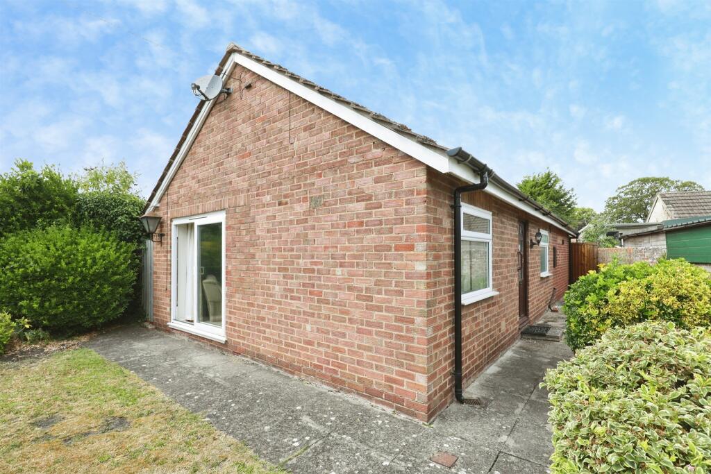 Main image of property: Banbury Street, Kineton, Warwick