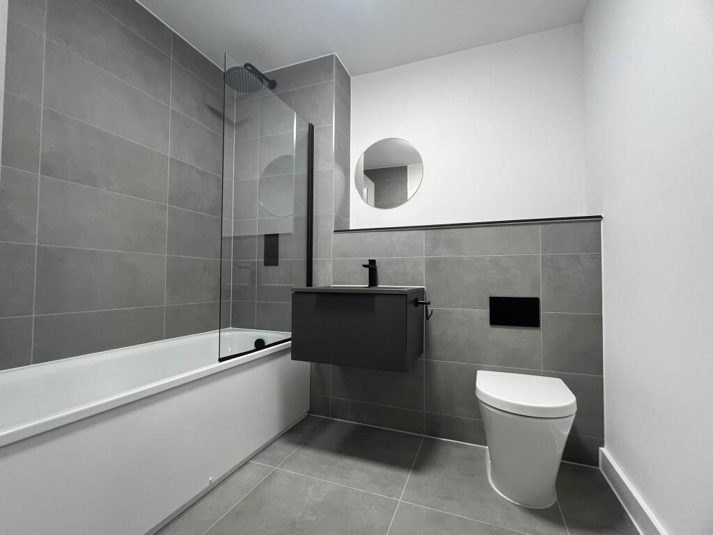 Apartment in Manchester - More