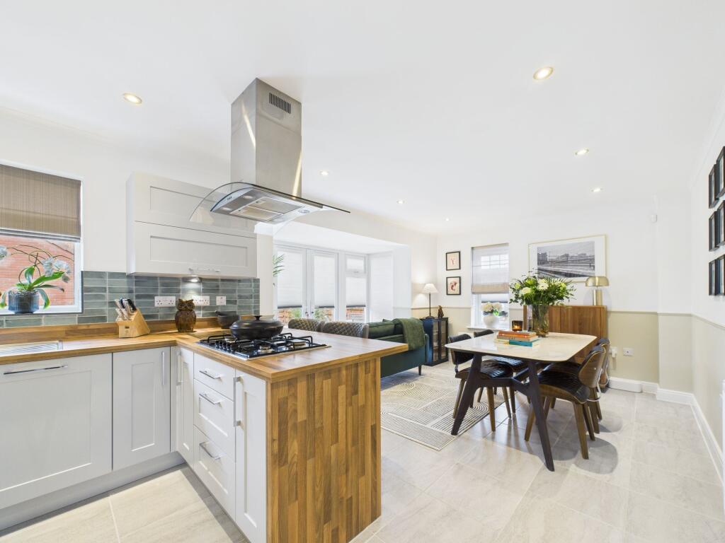 House in Goole, Carlton - View 2