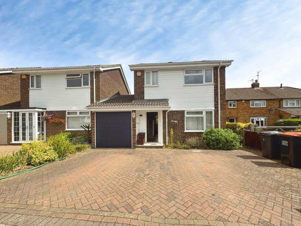 Main image of property: Hillcroft, Dunstable, Bedfordshire, LU6