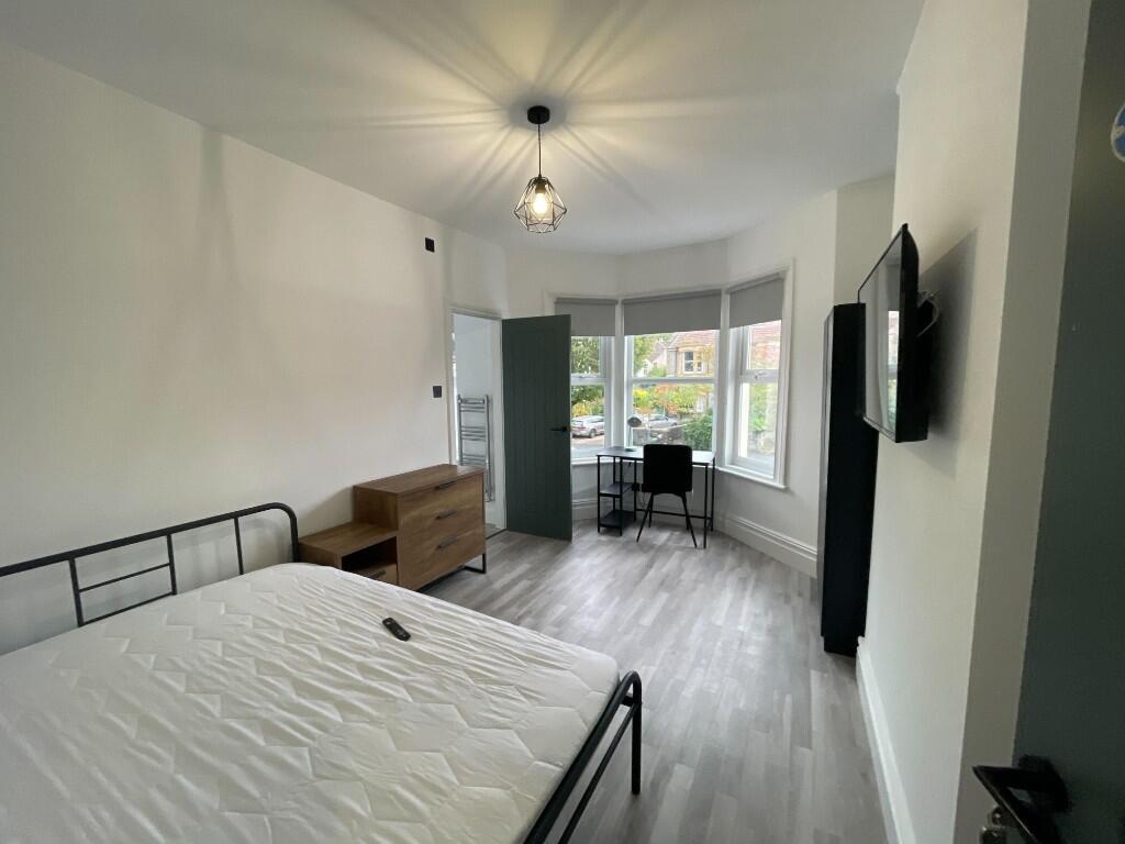 Main image of property: Downend Road, Bristol, BS16