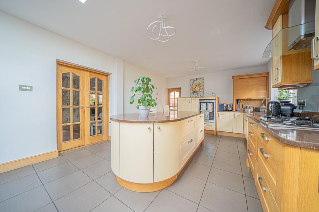 Additional image 3 of Warwick Road, Solihull, B91