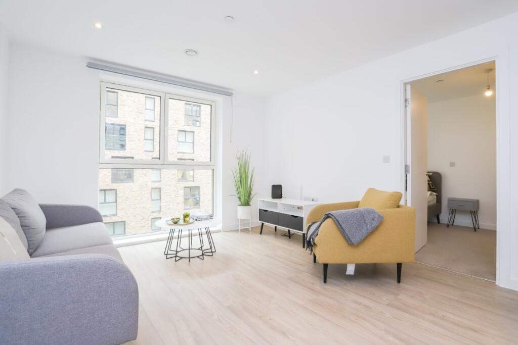 Main image of property: Clippers Quay Salford M50