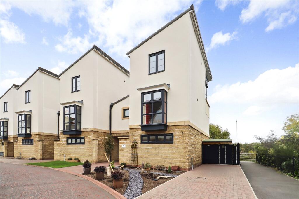 4-bed terraced on Cromwell Ford Way, Blaydon, NE21, £275,000