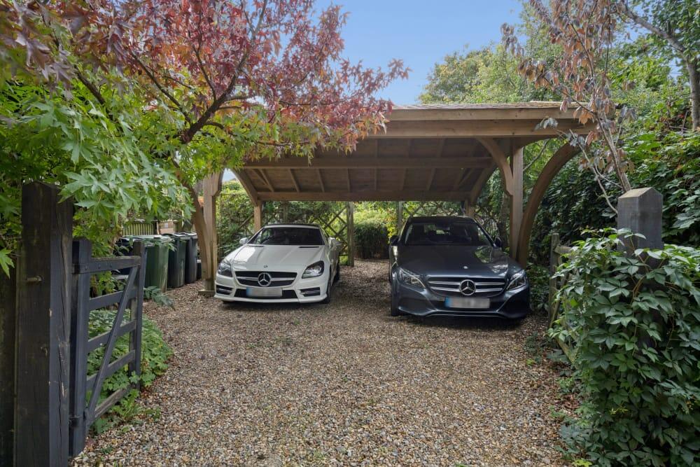 House in Amersham, Little Missenden - View 3