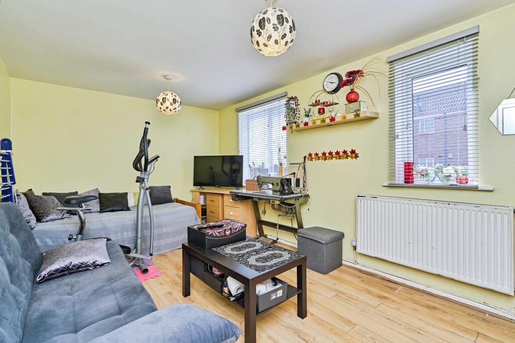 Apartment in Dudley - View 4