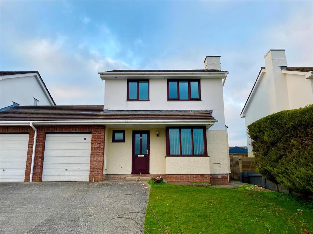 Main image of property: St. James Park, Brackla, Bridgend, CF31 2NP