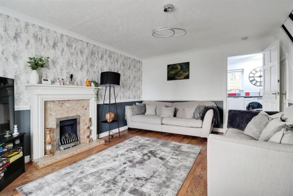 Lynn Avenue, Talke, Stoke-On-Trent - View 2