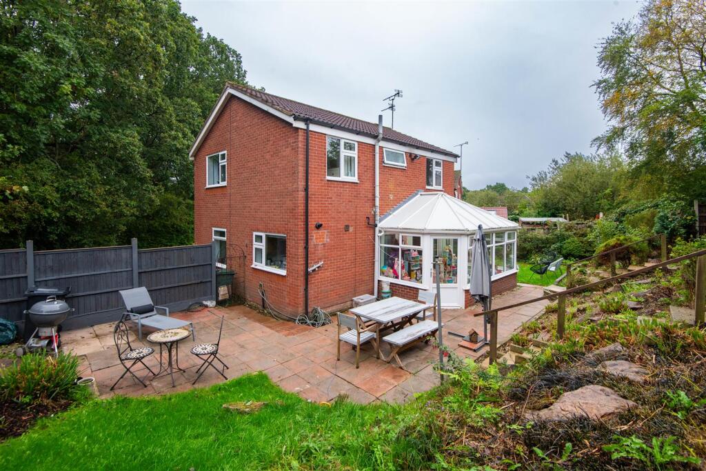 House in Preston - View 4
