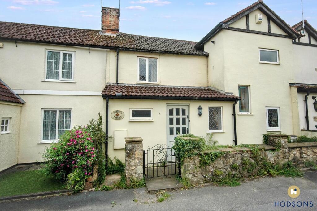Main image of property: 8 Orchard View
