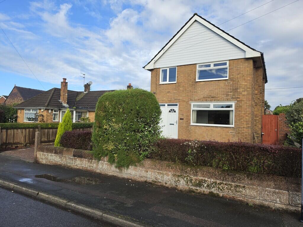 House in Stoke-on-Trent - View 4