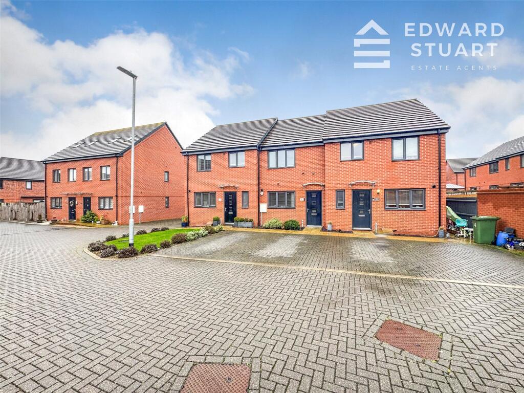 2-bed terraced on Blacksmith Mews, Peterborough, Cambridgeshire, PE4, £195,000