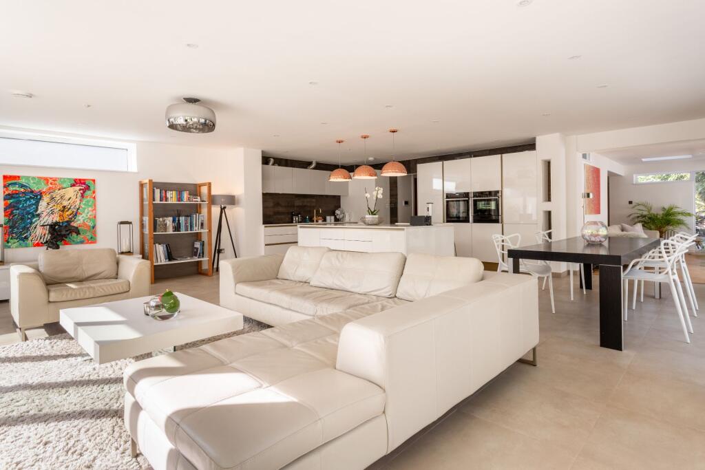 Main image of property: Stable Cottage, Preston Park Avenue