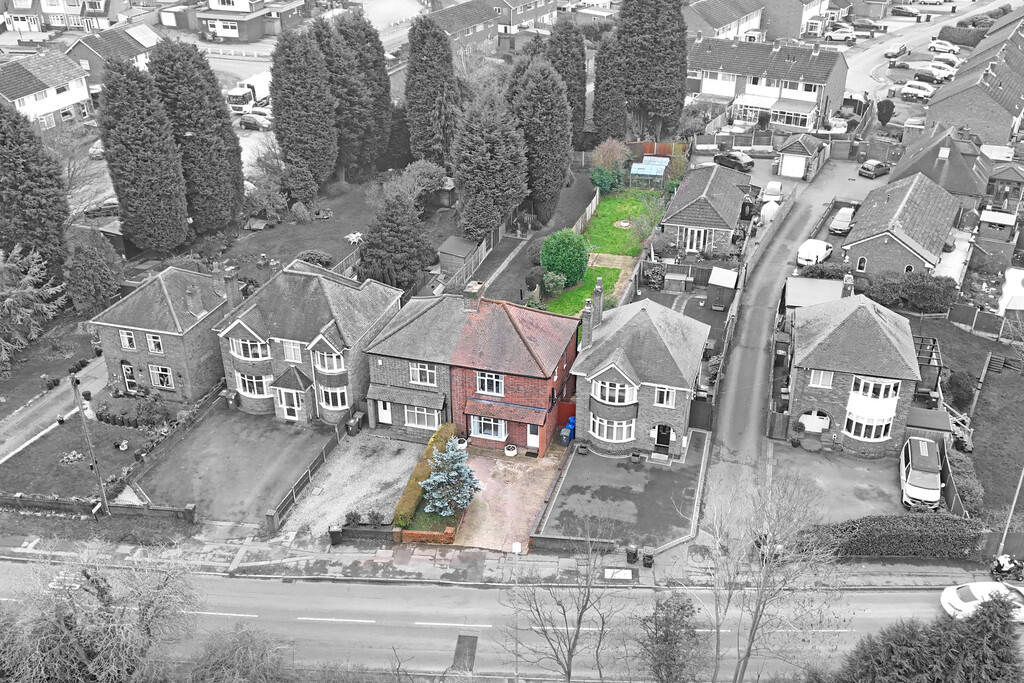 Main image of property: Tamworth Road, Amington