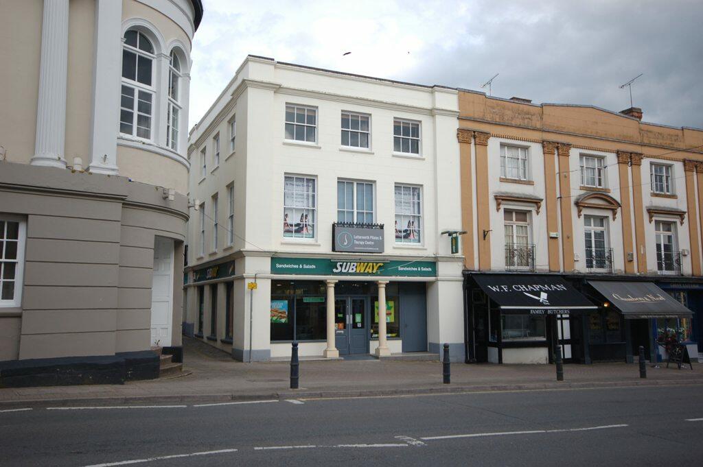 Main image of property: 9 High Street, Lutterworth, Leicestershire, LE17 4AT